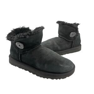 UGG Mini Bailey Button II Black Suede Leather Sheepskin Lined Ankle Booties Boot